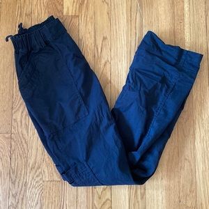 Ute DKNY cargo style pants